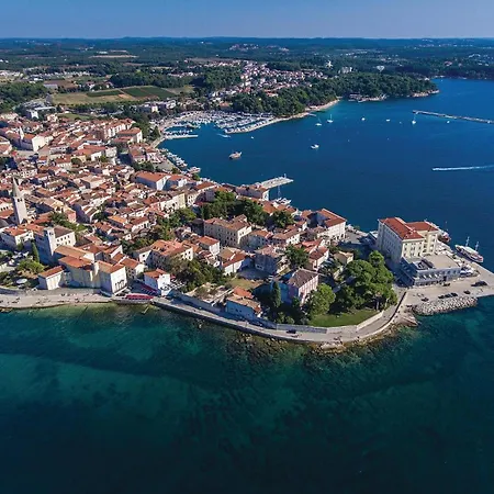 Ferienhaus Beautiful Home In Tar Poreč